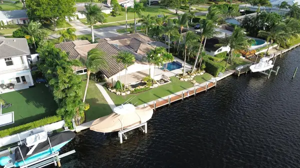 1005 Country Club Drive, North Palm Beach, FL 33408
