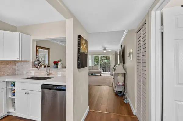 150 Lake Meryl Drive #244, West Palm Beach, FL 33411