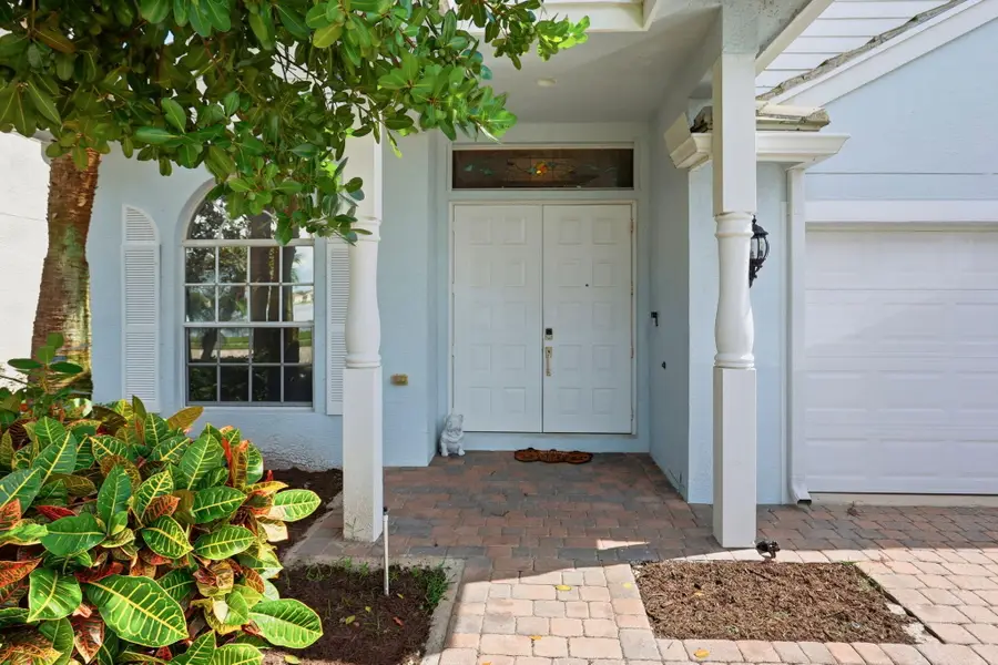 375 Berenger Walk, Royal Palm Beach, FL 33414 - #3