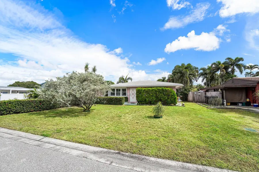 418 Virginia Drive, Lake Worth Beach, FL 33461 - #3