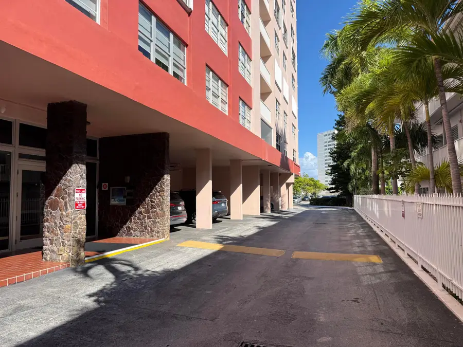 3161 S Ocean Drive #1502, Hallandale Beach, FL 33009 - #2