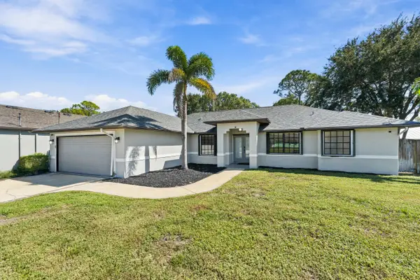 5606 Sunset Boulevard, Fort Pierce, FL 34982