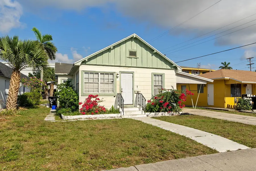 7 N C Street, Lake Worth Beach, FL 33460 - #2