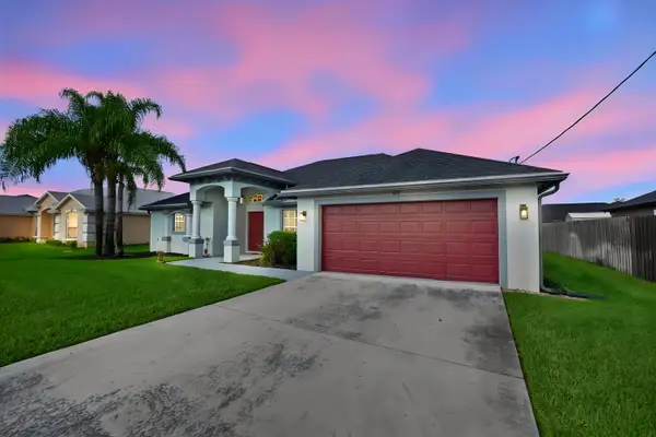 5856 NW Mesa Circle, Port St Lucie, FL 34986