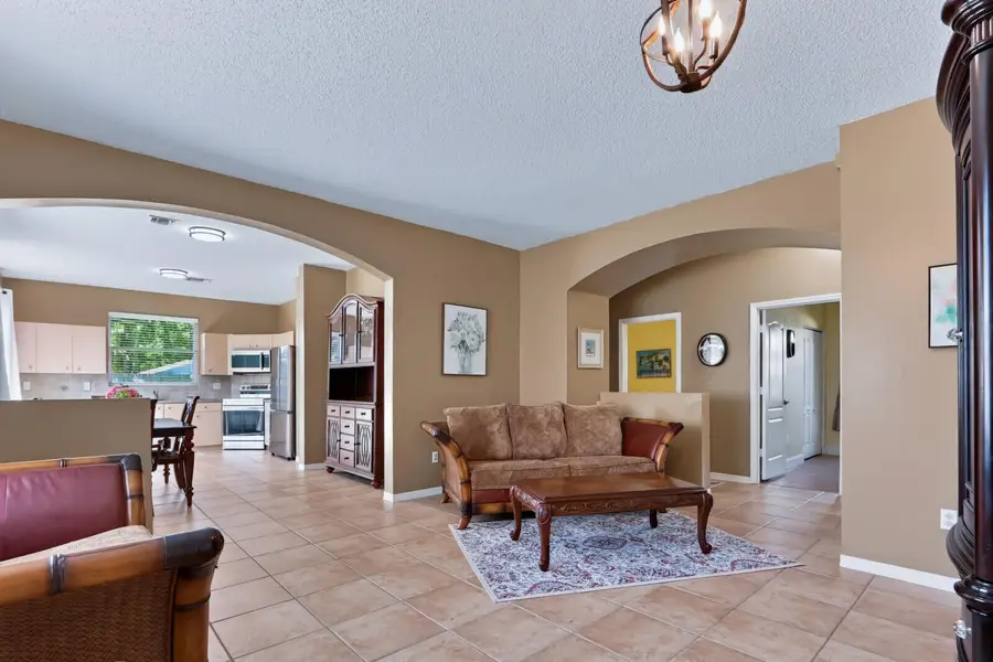 1024 Park Hill Drive, Haverhill, FL 33417 - #2