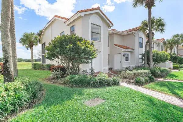 10890 Lakemore Lane #Unit 201, Boca Raton, FL 33498