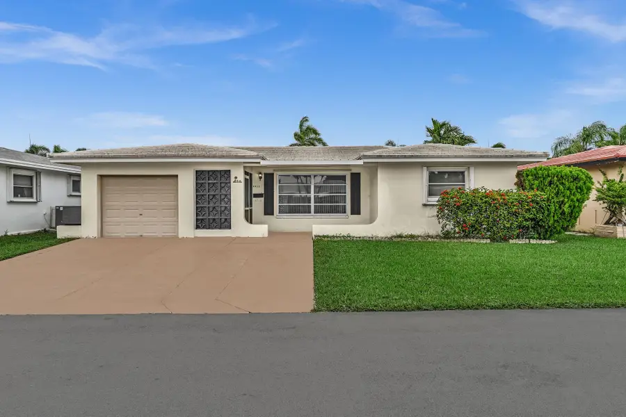 4402 NW 43rd Terrace, Tamarac, FL 33319 - #2