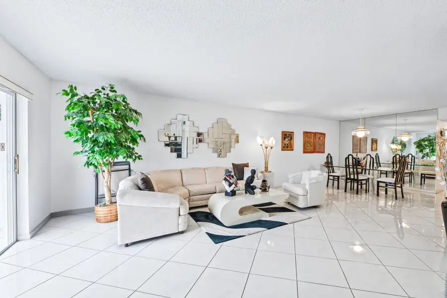 6260 S Falls Cir Drive #303, Lauderhill, FL 33319 - #2