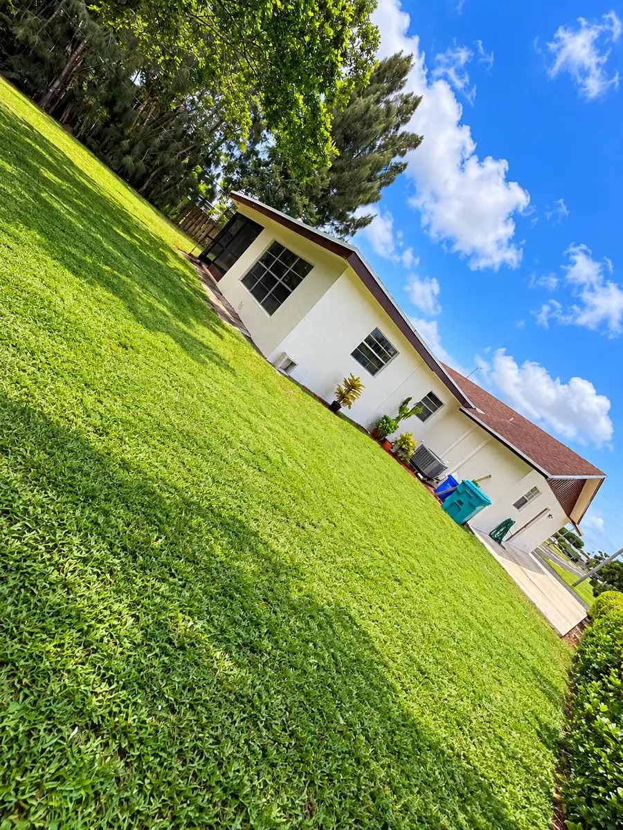 436 NW 7th Street, Boynton Beach, FL 33426 - #2