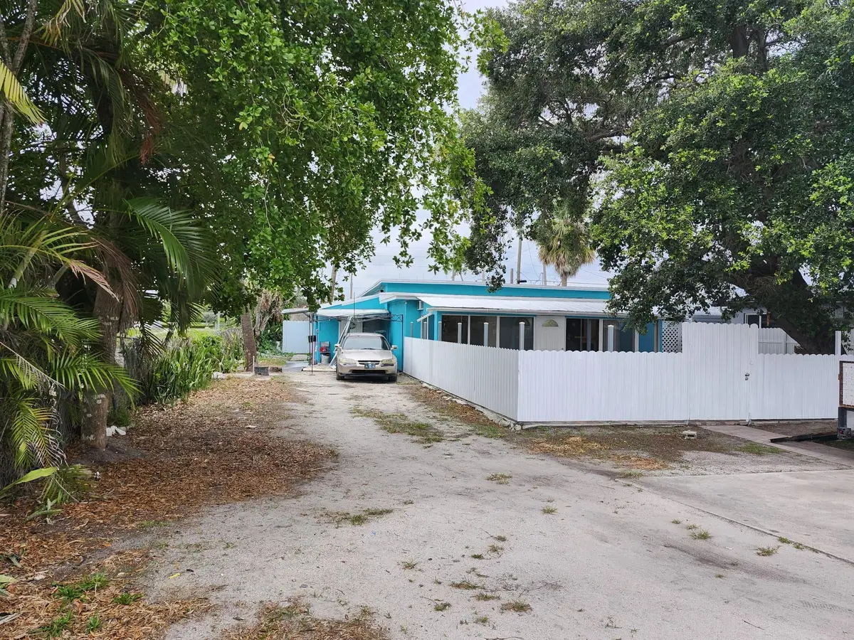 119 S Price Street S, Lake Worth, FL 33461 - #1