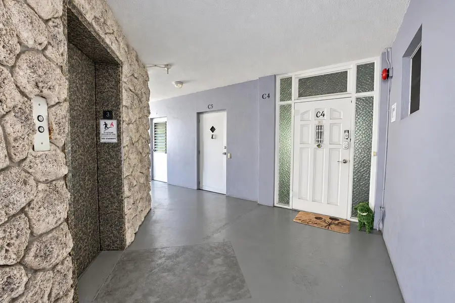 1 S Lakeside Drive #C5, Lake Worth, FL 33460 - #3