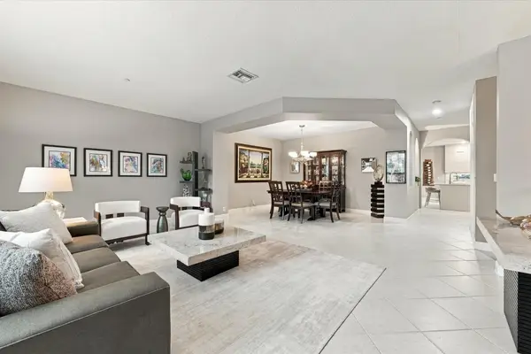 5545 NE Trieste Way, Boca Raton, FL 33487