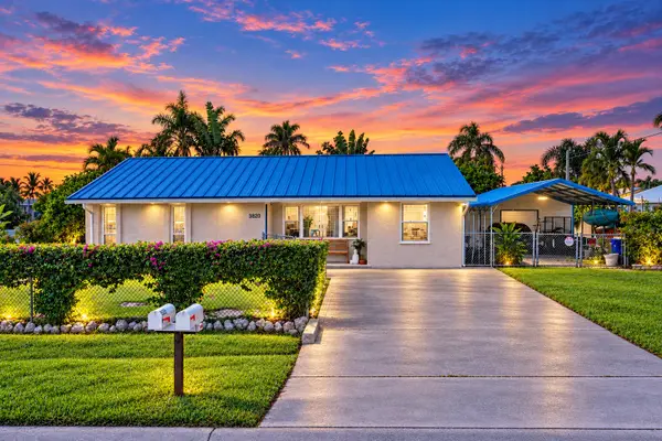 4652 SE Edison Avenue, Stuart, FL 34997