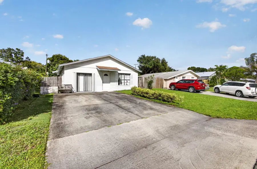 1225 Cherokee Street, Jupiter, FL 33458 - #2