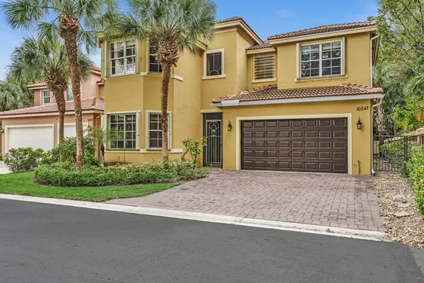 10247 Isle Wynd Court, Boynton Beach, FL 33437
