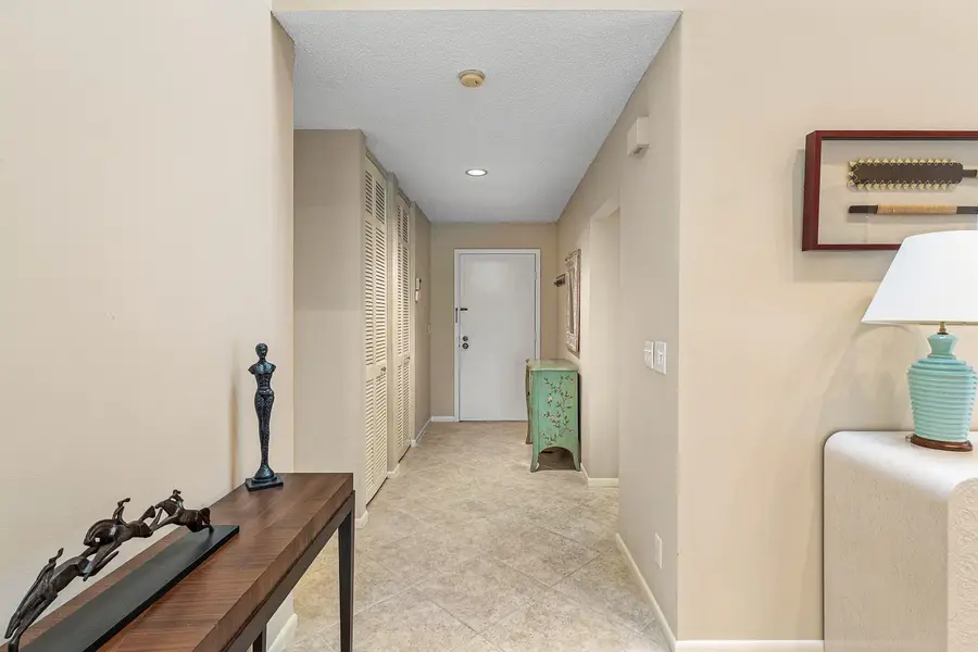 53 Eastgate Drive #B, Boynton Beach, FL 33436 - #2