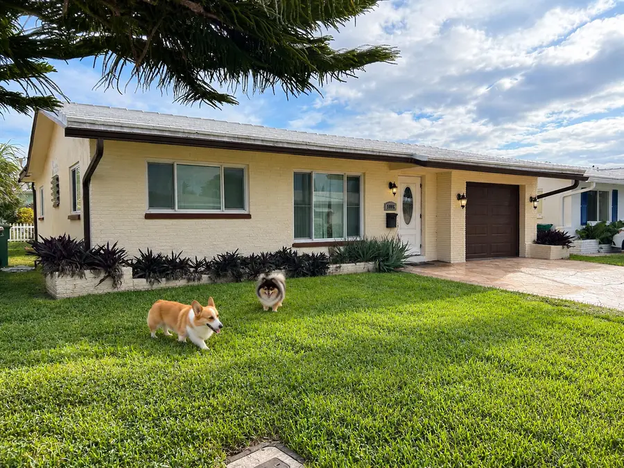 5006 NW 51st Court, Tamarac, FL 33319 - #2