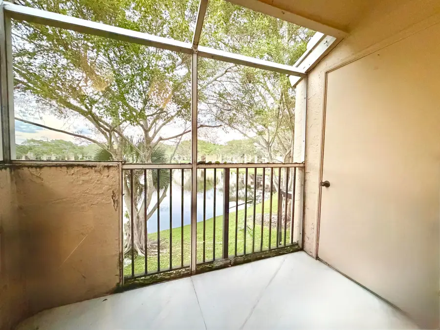651 Cypress Lake Boulevard #L, Deerfield Beach, FL 33064 - #3