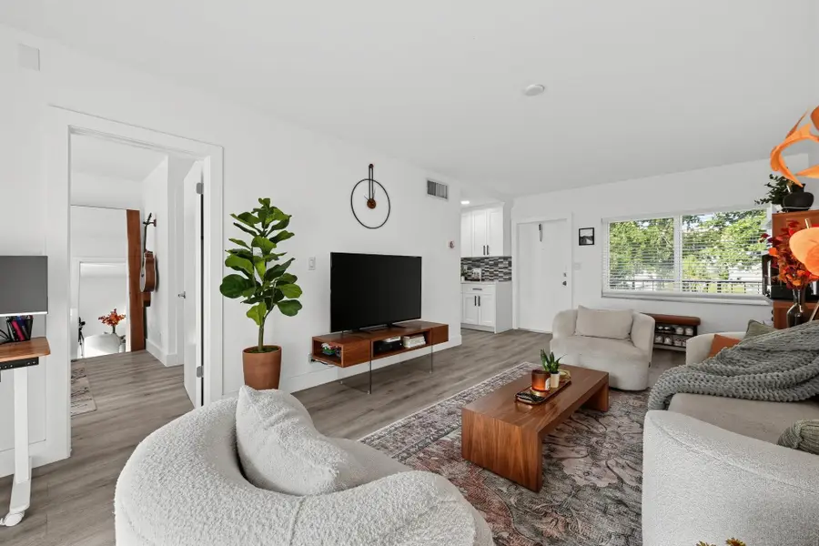 4143 N Ocean Boulevard #209, Fort Lauderdale, FL 33308 - #2
