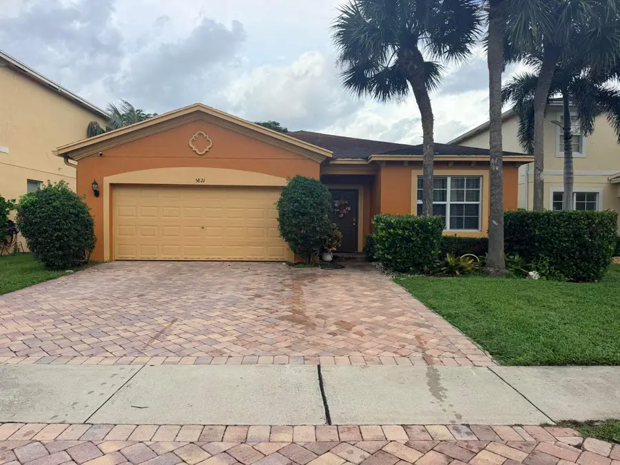 5821 Gypsum Place, West Palm Beach, FL 33413 - #2
