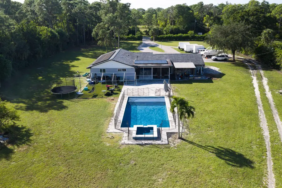 6529 Pioneer Road, West Palm Beach, FL 33413 - #2