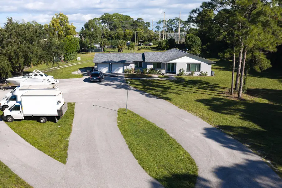 6529 Pioneer Road, West Palm Beach, FL 33413 - #3