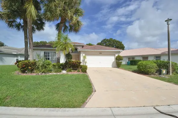 8179 White Rock Circle, Boynton Beach, FL 33436