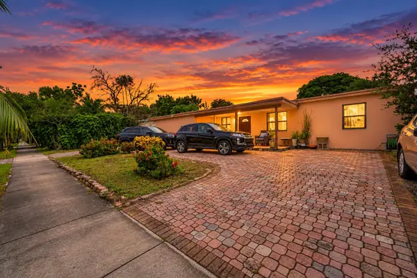 4972 NE 14th Avenue, Pompano Beach, FL 33064