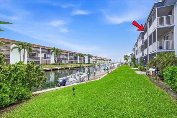 131 Doolen Court #306, North Palm Beach, FL 33408