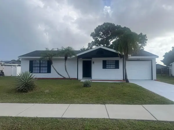 2522 SE Mariposa Avenue, Port St Lucie, FL 34952