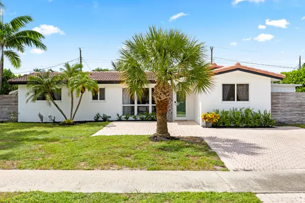5911 NE 21st Terrace, Fort Lauderdale, FL 33308