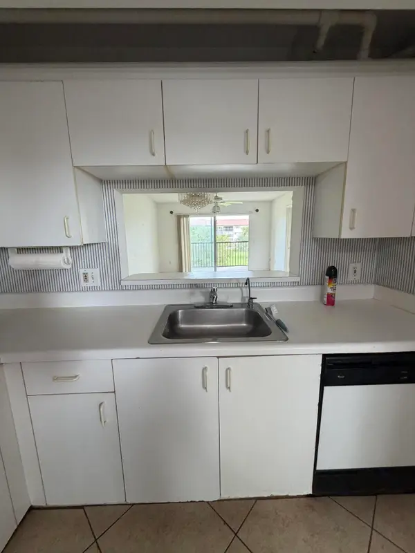 12551 SW 16th Court #305C, Pembroke Pines, FL 33027