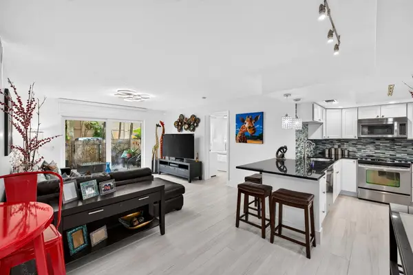 2039 SE 10th Avenue #512, Fort Lauderdale, FL 33316