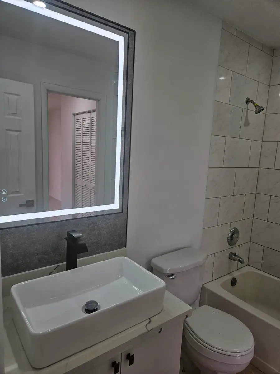 1328 W 51st Place #D-23, Hialeah, FL 33012 - #3