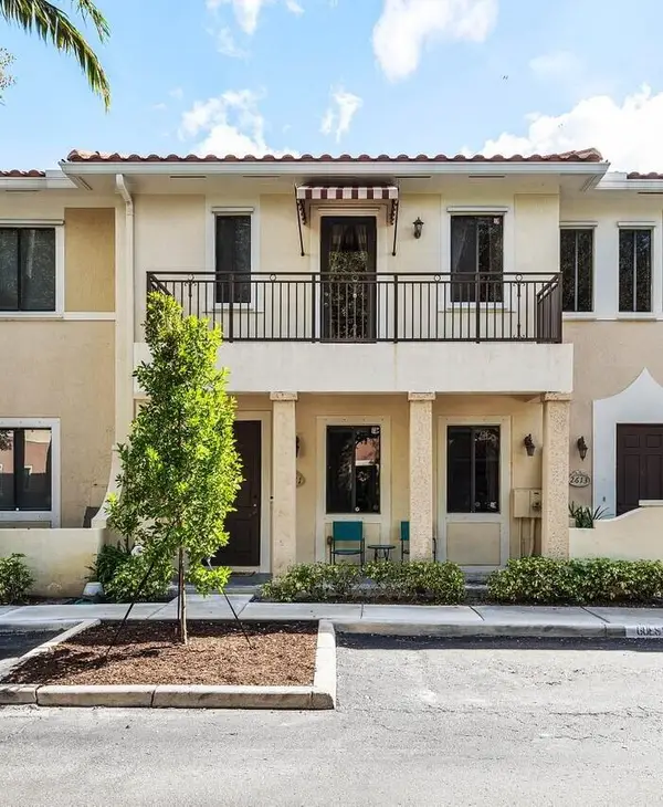 2611 Venetian Drive, Boynton Beach, FL 33426