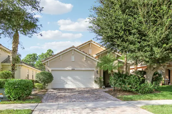5824 SE Crooked Oak Avenue, Hobe Sound, FL 33455