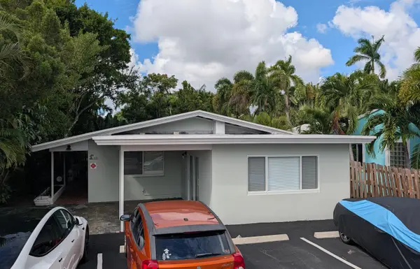 631 NE 17th Way, Fort Lauderdale, FL 33304