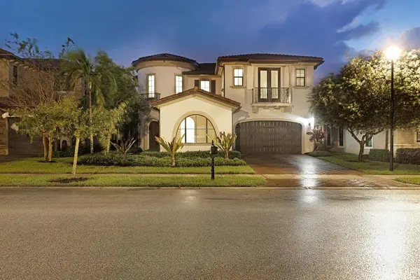 8845 Watercrest Circle W, Parkland, FL 33076