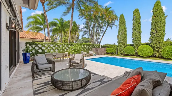2552 Sheltingham Drive, Wellington, FL 33414