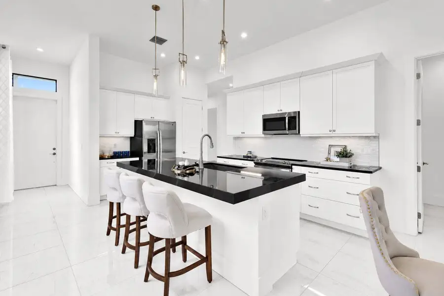 171 SE Via Sangro, Port Saint Lucie, FL 34952 - #2