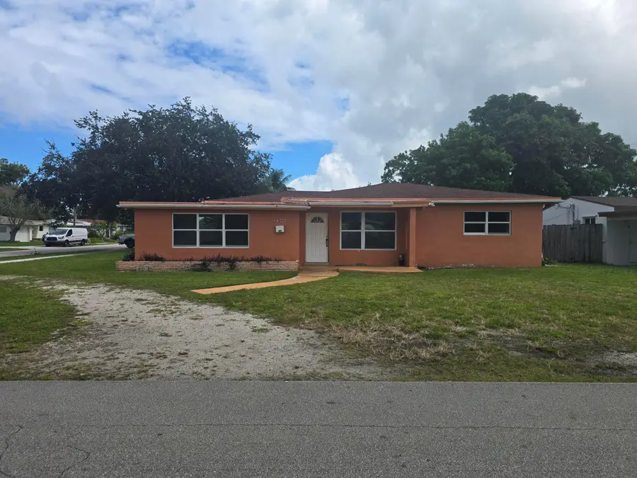 1401 S 23rd Avenue, Hollywood, FL 33020 - #2