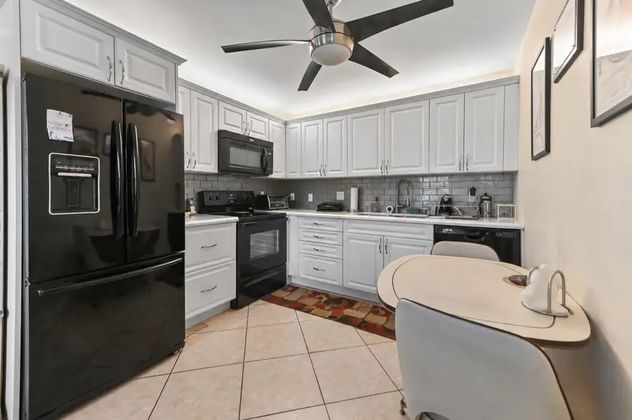 1052 Rexford C, Boca Raton, FL 33434 - #3
