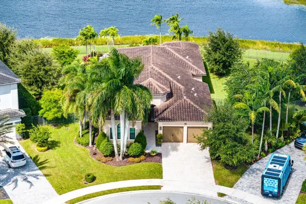 17143 Ludovica Lane, Boca Raton, FL 33496