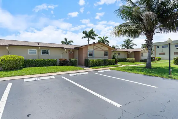 2822 Crosley Drive W #D, West Palm Beach, FL 33415