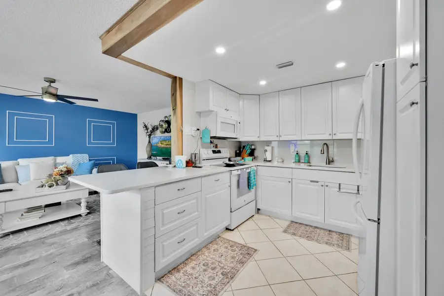 363 Wellington J, West Palm Beach, FL 33417 - #3