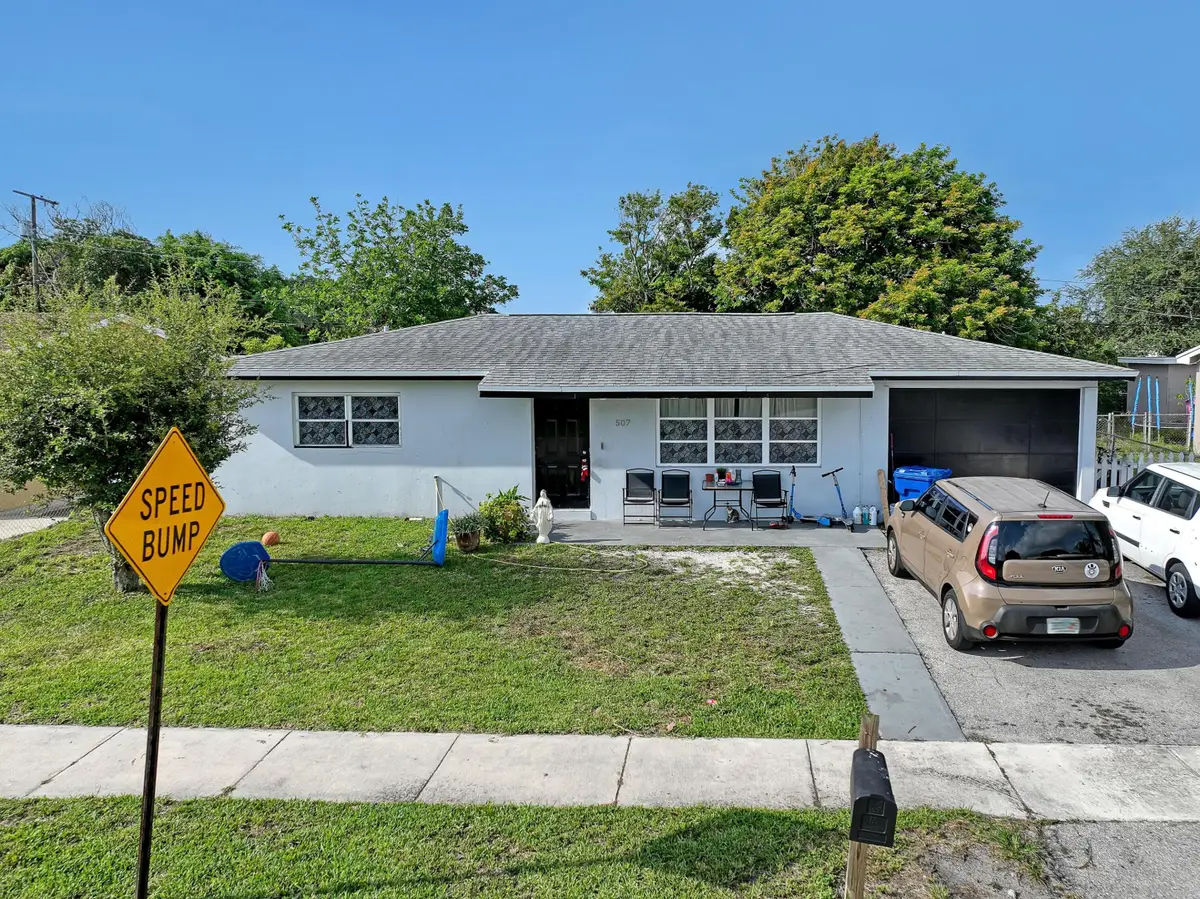 507 W 29th Street, Riviera Beach, FL 33404 - #1