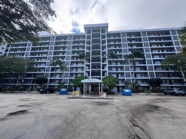 2900 N Course Drive #305, Pompano Beach, FL 33069