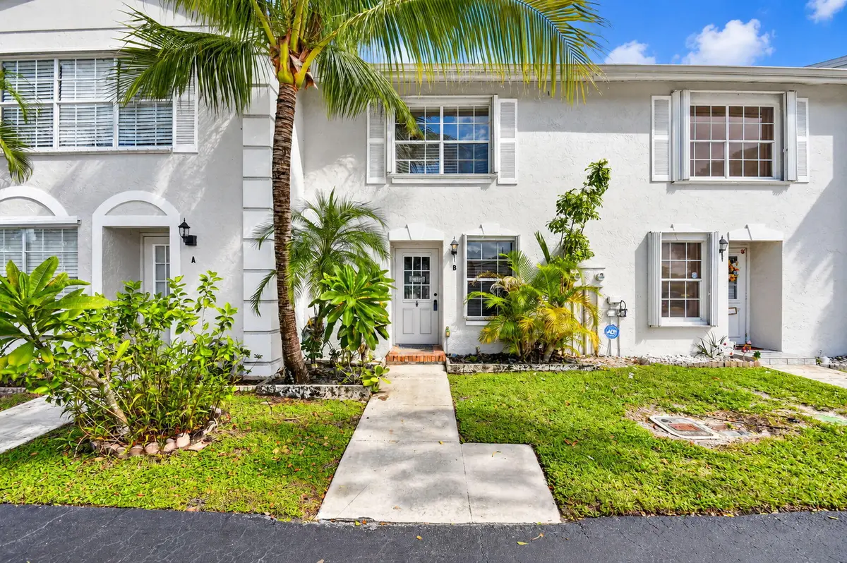 216 Foxtail Drive #B, Greenacres, FL 33415 - #1