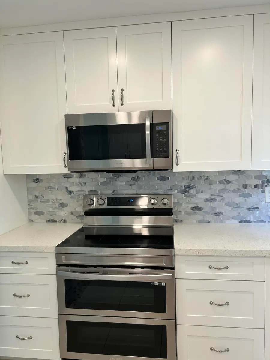 119 Lake Frances Drive, West Palm Beach, FL 33411 - #3
