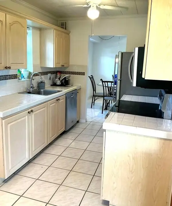 8000 Lagos De Campo Boulevard #204 - A, Tamarac, FL 33321
